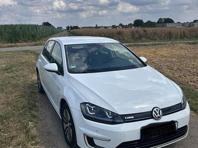 Gebraucht VW Golf 2017 Weiß Limousine