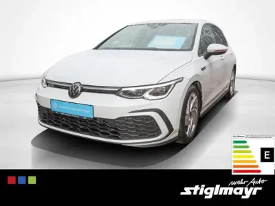 Gebraucht VW Golf VIII GTD 200 PS (147 kW) 2022 Pure white Limousine