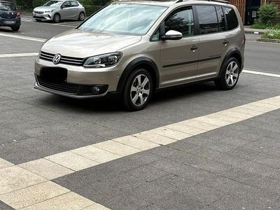 Gebraucht VW Touran 140 PS (102 kW) 2013 Andere farben Van / Kleinbus