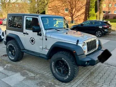 Käytetty Jeep Wrangler 177 HP (130 kW) 2008 Hopea Katumaasturi