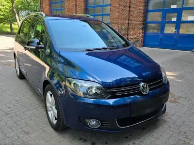 Gebraucht VW Golf VI Style 105 PS (77 kW) 2011 Blau Kleinwagen