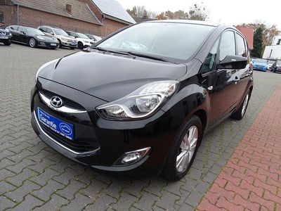 Gebraucht Hyundai ix20 Style 125 PS (91 kW) 2015 Schwarz Kleinwagen