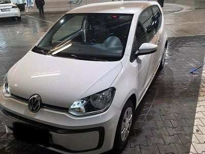 Weiß Gebraucht 2020 VW up! Kleinwagen | 7.999 € (Fairer Preis)