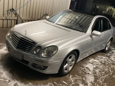 Gebraucht Mercedes E320 224 PS (164 kW) 2007 Limousine