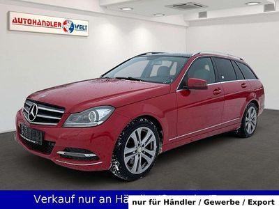 Gebraucht Mercedes C300 Avantgarde 231 PS (169 kW) 2014 Rot Kombi
