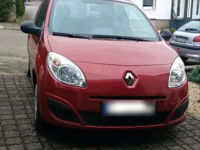 Gebraucht Renault Twingo 58 PS (42 kW) 2009 Rot Kleinwagen