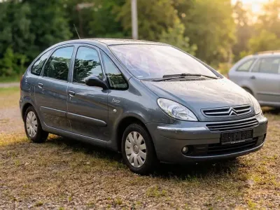 Gebraucht Citroën Xsara Picasso Tendance 109 PS (80 kW) 2008 Grau Van / Kleinbus