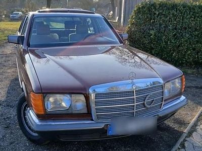 Gebraucht Mercedes 280 156 PS (114 kW) 1983 Rot Limousine