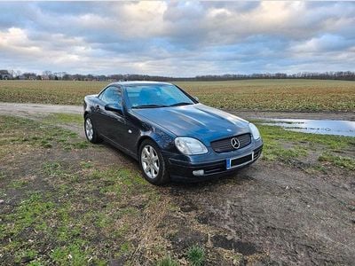 Gebraucht Mercedes SLK230 193 PS (141 kW) 1998 Blau Cabrio
