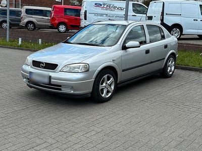 Usata Opel Astra 95 CV (69 kW) 2004 Grigio Berlina