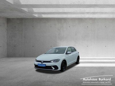 Gebraucht VW Polo Basis 80 PS (58 kW) 2022 Pure white Limousine