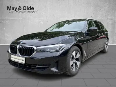 Gebraucht BMW 520 190 PS (139 kW) 2023 Schwarz Limousine
