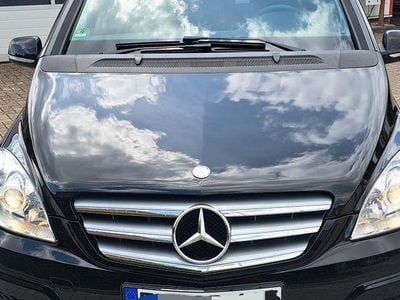 Mercedes B150