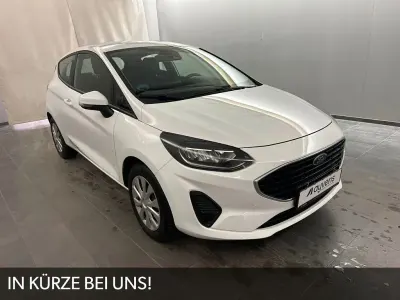 Gebraucht Ford Fiesta Cool & Connect 75 PS (55 kW) 2022 Weiß Kleinwagen