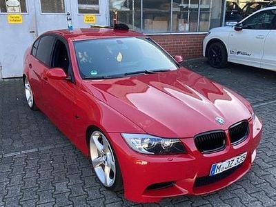 Rot Gebraucht 2006 BMW 335 Limousine | 9.800 € (Guter Preis)