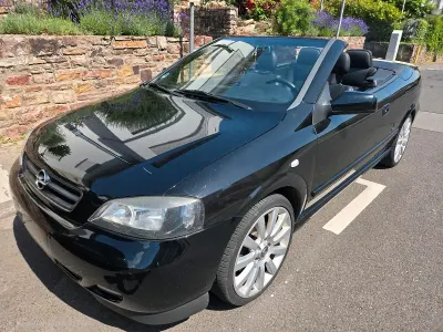 Gebraucht Opel Astra 147 PS (108 kW) 2005 Schwarz Cabrio