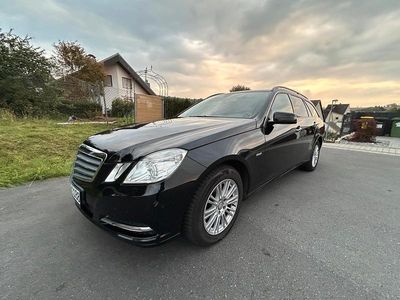 Mercedes E200