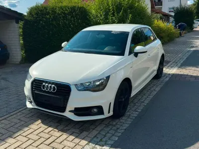Gebraucht Audi A1 Sportback S-Line 86 PS (63 kW) 2014 Weiß Kleinwagen