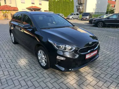 Gebraucht Kia Ceed Sportswagon Vision 140 PS (102 kW) 2019 (1k) black pearl m Kombi