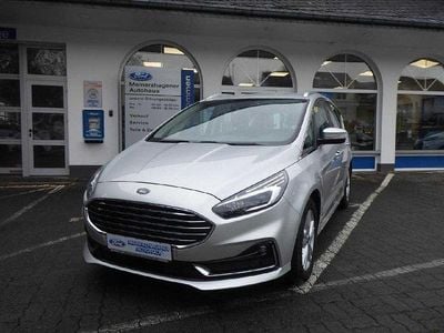 Silber Gebraucht 2022 Ford S-MAX Titanium Van / Kleinbus | 25.990 € (Fairer Preis)