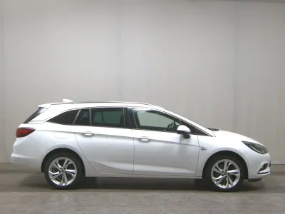 Gebraucht Opel Astra Dynamic 136 PS (100 kW) 2017 Weiss Kombi