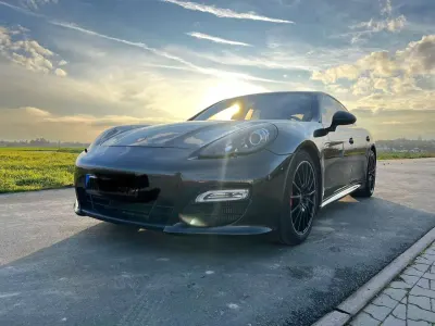 Gebraucht Porsche Panamera Turbo S 551 PS (405 kW) 2012 Schwarz Kleinwagen