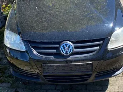 Gebraucht VW Fox 54 PS (39 kW) 2006 Schwarz Kleinwagen