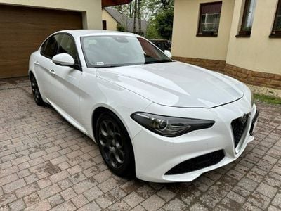 Gebraucht Alfa Romeo Giulia 200 PS (147 kW) 2017 Weiß Limousine