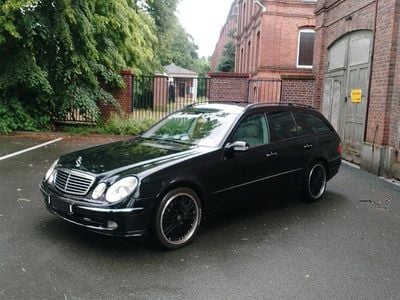 Mercedes E500
