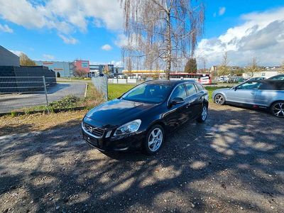 Gebraucht Volvo V60 Summum 215 PS (158 kW) 2011 Schwarz Kombi
