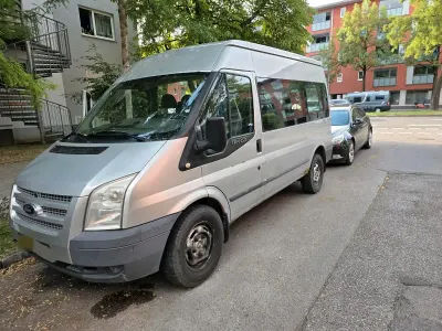 Gebraucht Ford Transit 125 PS (91 kW) 2013 Silber Van / Kleinbus
