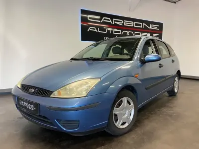 Gebraucht Ford Focus Trend 101 PS (74 kW) 2002 Blau Limousine