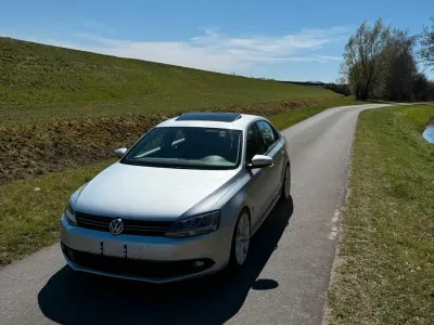 Brugt VW Jetta 160 HK (117 kW) 2011 Sølv Sedan