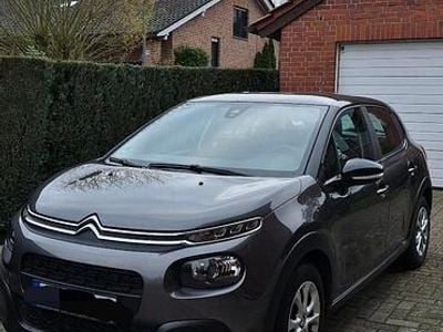 Grau Gebraucht 2018 Citroën C3 Feel Kleinwagen | 8.550 € (Fairer Preis)