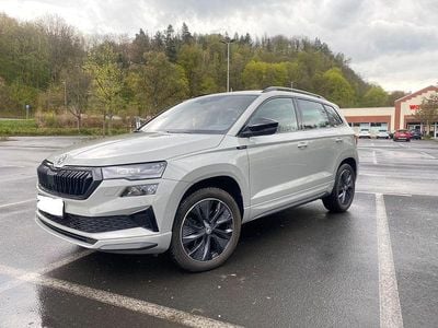 Usata Skoda Karoq SportLine 150 CV (110 kW) 2024 Grigio SUV