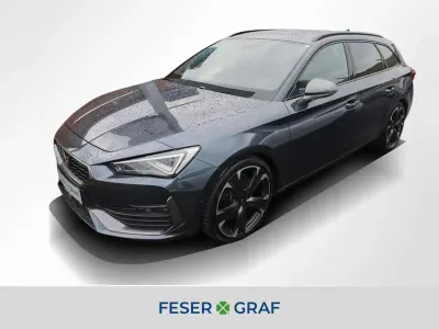 Gebraucht Cupra Leon VZ 310 PS (228 kW) 2024 Magnetic grau metallic Kombi