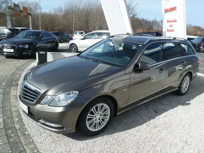 Usata Mercedes E250 204 CV (150 kW) 2011 Grigio Station wagon