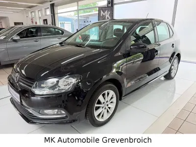 Gebraucht VW Polo Comfortline 75 PS (55 kW) 2015 Schwarz Limousine