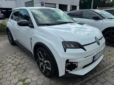 Neu Renault R5 Techno 110 kW (150 PS) 2026 Weiß Kleinwagen