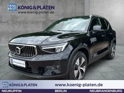 Gebraucht Volvo XC40 Plus 163 PS (119 kW) 2023 Onyx black (metallic) SUV