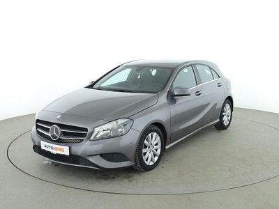 Gebraucht Mercedes A200 Style 136 PS (100 kW) 2015 Grau Limousine