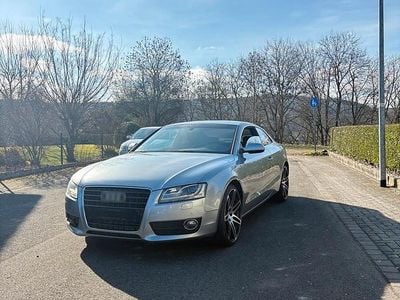 Gebraucht Audi A5 Comfort 239 PS (175 kW) 2011 Grau Coupé