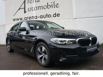 Gebraucht BMW 520 Sport Line 184 PS (135 kW) 2021 Schwarz ii/bonnet fluid black Limousine