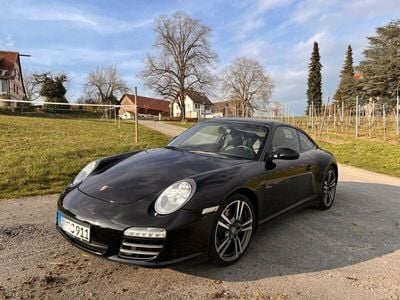 Porsche 911 Carrera 4