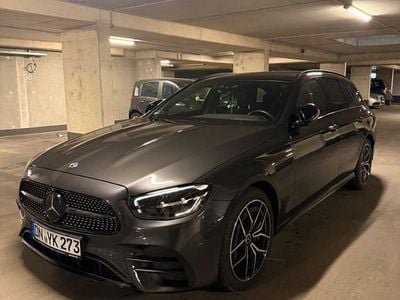 Schwarz Gebraucht 2023 Mercedes E400 Kombi | 53.000 € (Teuer)