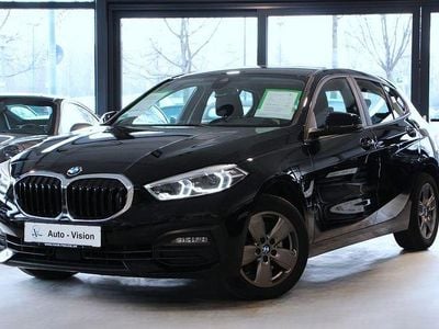 Schwarz Gebraucht 2021 BMW 118 Advantage Kleinwagen | 16.949 € (Fairer Preis)
