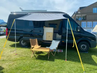Gebraucht VW Crafter 163 PS (119 kW) 2012 Schwarz Van