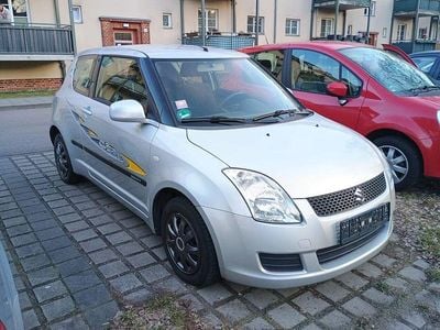 Gebraucht Suzuki Swift 92 PS (67 kW) 2008 Silber Kleinwagen