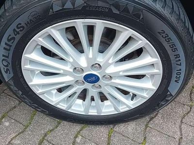 Schwarz Gebraucht 2019 Ford Galaxy Titanium Van / Kleinbus | 24.500 € (Fairer Preis)