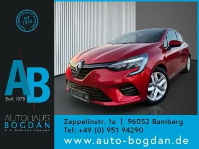 Brugt Renault Clio V Intens 91 HK (66 kW) 2023 Rød Sedan